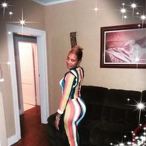 Meet your Posher, Cassandra